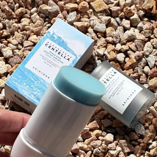 Сонцезахисний крем стік SKIN1004 Centella Hyalu-Cica Silky-Fit Sun Stick SPF50+ PA++++, 20 г 2669769767 фото