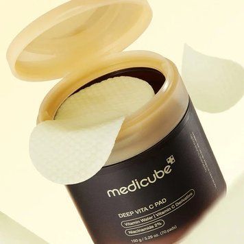 Освітлюючі тонер педи для обличчя Medicube Deep Vita C Pad 70 шт 2875447820 фото