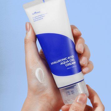 Зволожуючий крем з гіалуроновою кислотою Isntree Aqua Gel Cream Hyaluronic Acid 100 мл 2132982962 фото