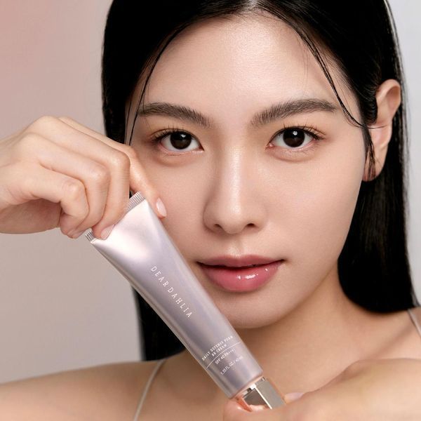 ББ крем для лица с PDRN Dear Dahlia Daily Defense PDRN BB Cream 21N Light Beige SPF40 PA+++ 40 ml 3188575845 фото