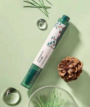 Успокаивающая ампула для кожи головы с сосной и центеллой ROUND LAB Pine Calming Cica Scalp Ampoule 15 ml 2871756281 фото